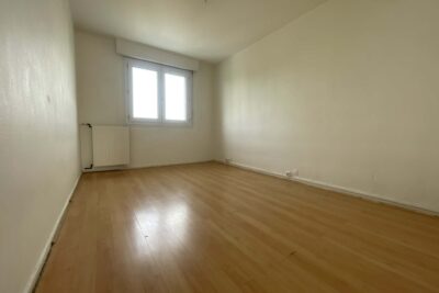 Agrandir l'image 4 sur 8, fenêtre modale