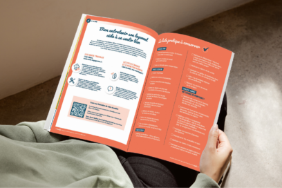 Photographie d'une personne tenant dans les mains le magazine locataires Silène ISSEO - Agrandir l'image, fenêtre modale