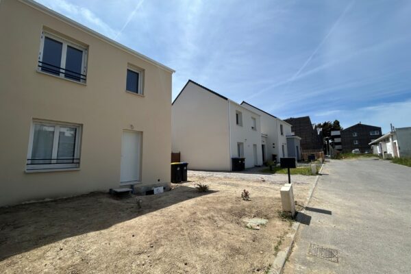Photographie des nouvelles maisons du lotissements Neyman à Saint-Nazaire