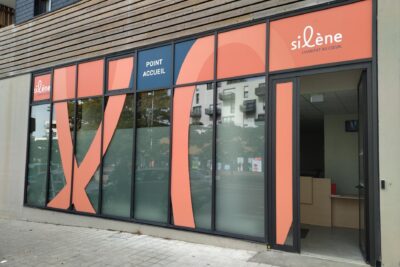 Agrandir l'image 2 sur 3, fenêtre modale